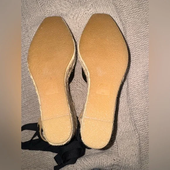 Zara Two-Tone Espadrille Wedges - Picture 7 of 8